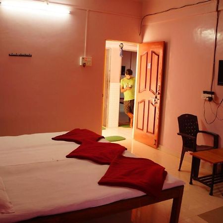 Hotel Yash Garden Residency Ganpatipule Exteriér fotografie