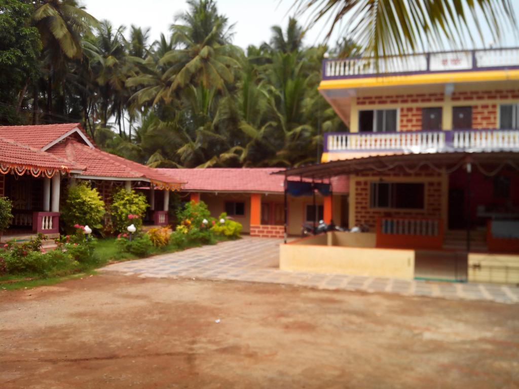 Hotel Yash Garden Residency Ganpatipule Exteriér fotografie