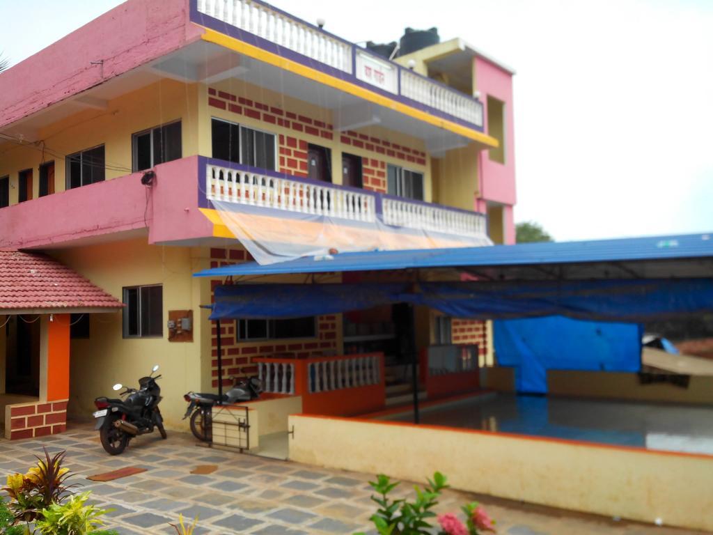 Hotel Yash Garden Residency Ganpatipule Exteriér fotografie