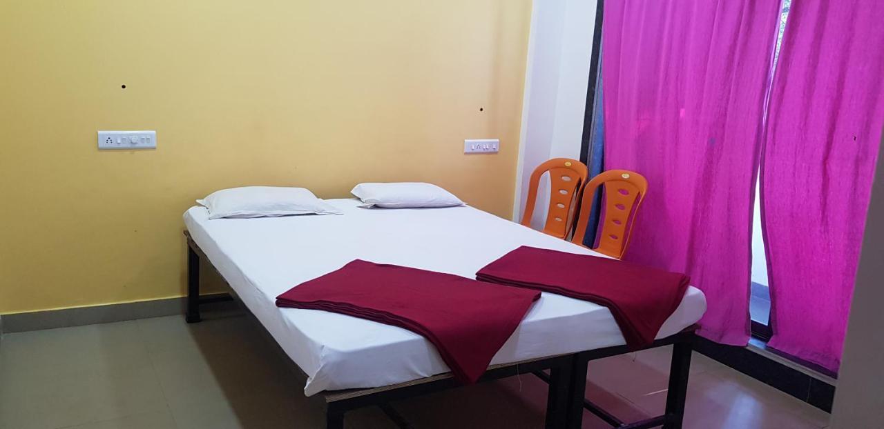 Hotel Yash Garden Residency Ganpatipule Exteriér fotografie